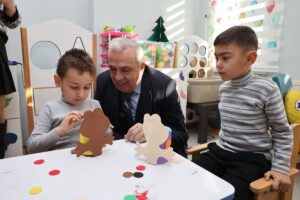 Özdemir’den, Çalı Kadın ve Çocuk Akademisi’ne ziyaret