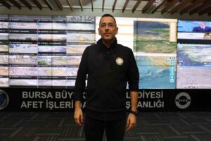 Büyükşehir karla mücadeleye hazır