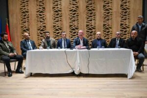 Karacabey Belediyesi’nde toplu sözleşme imzaları atıldı