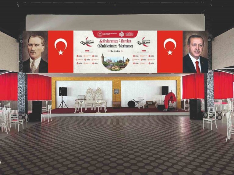 Vakıflardan Bursa’da iftar sofrası