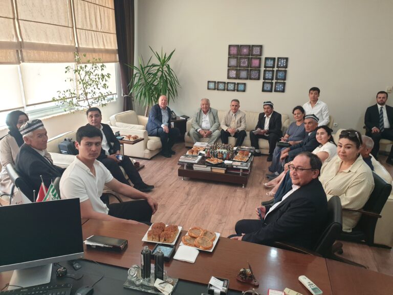 Özbekistan Gazeteciler Birliği’nden Bursa Gazeteciler Cemiyeti’ne ziyaret