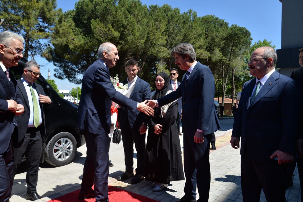 TBMM Başkanı Prof. Dr. Numan Kurtulmuş BUÜ’de küresel adalet arayışına dair konuştu