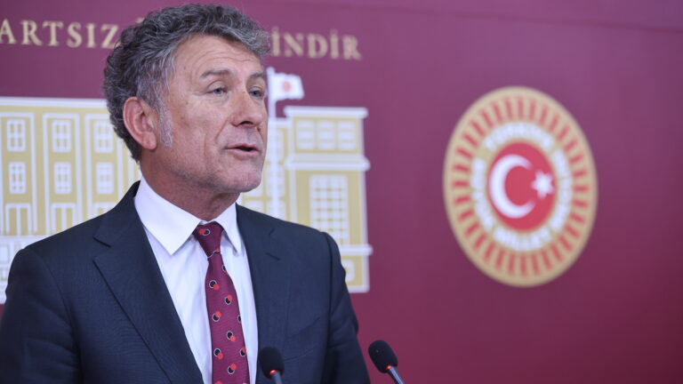 CHP BURSA MİLLETVEKİLİ ORHAN SARIBAL: “BUĞDAYDA TEK TİP FİYAT POLİTİKASI ADALETSİZLİĞİ BÜYÜTÜYOR