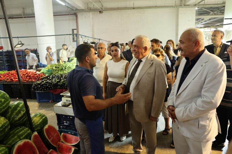 Ataevler Kapalı Pazar Alanı hizmete açıldı